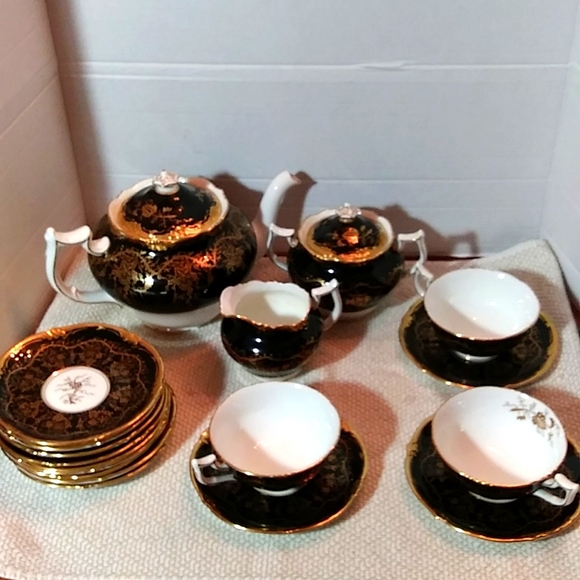 ROYAL CAULDRON | Dining | Kings Plate Royal Cauldron Tea Set 29 Pieces ...